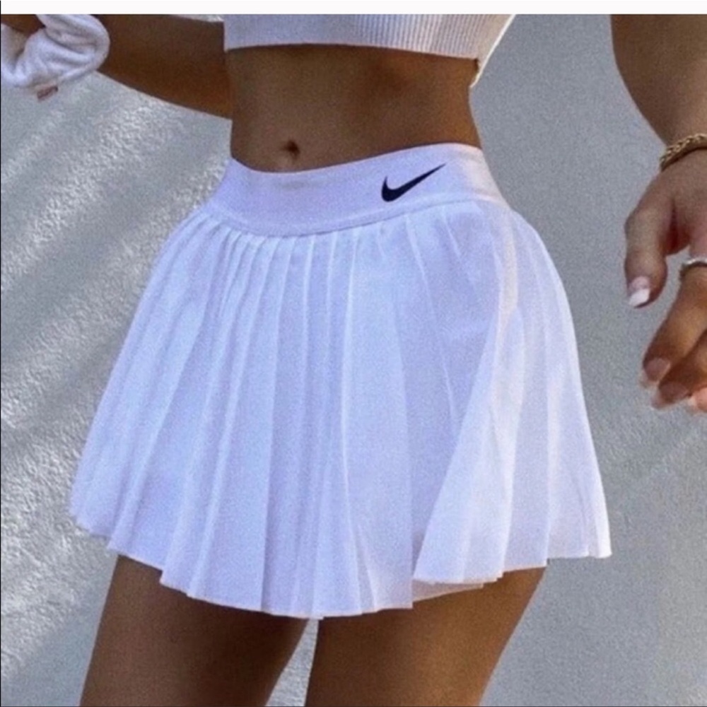Nike Victory Pro Pleat Tennis Skirt